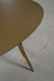 Oval Cast/Plate Table - blankblankinc
